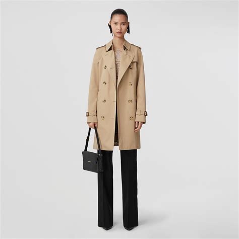 imitazione trench burberry|Mid.